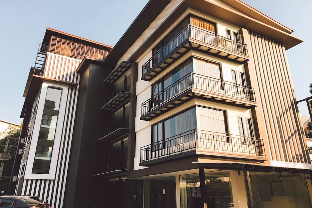 Hotel Tuck Me In Čiang Mai Exteriér fotografie